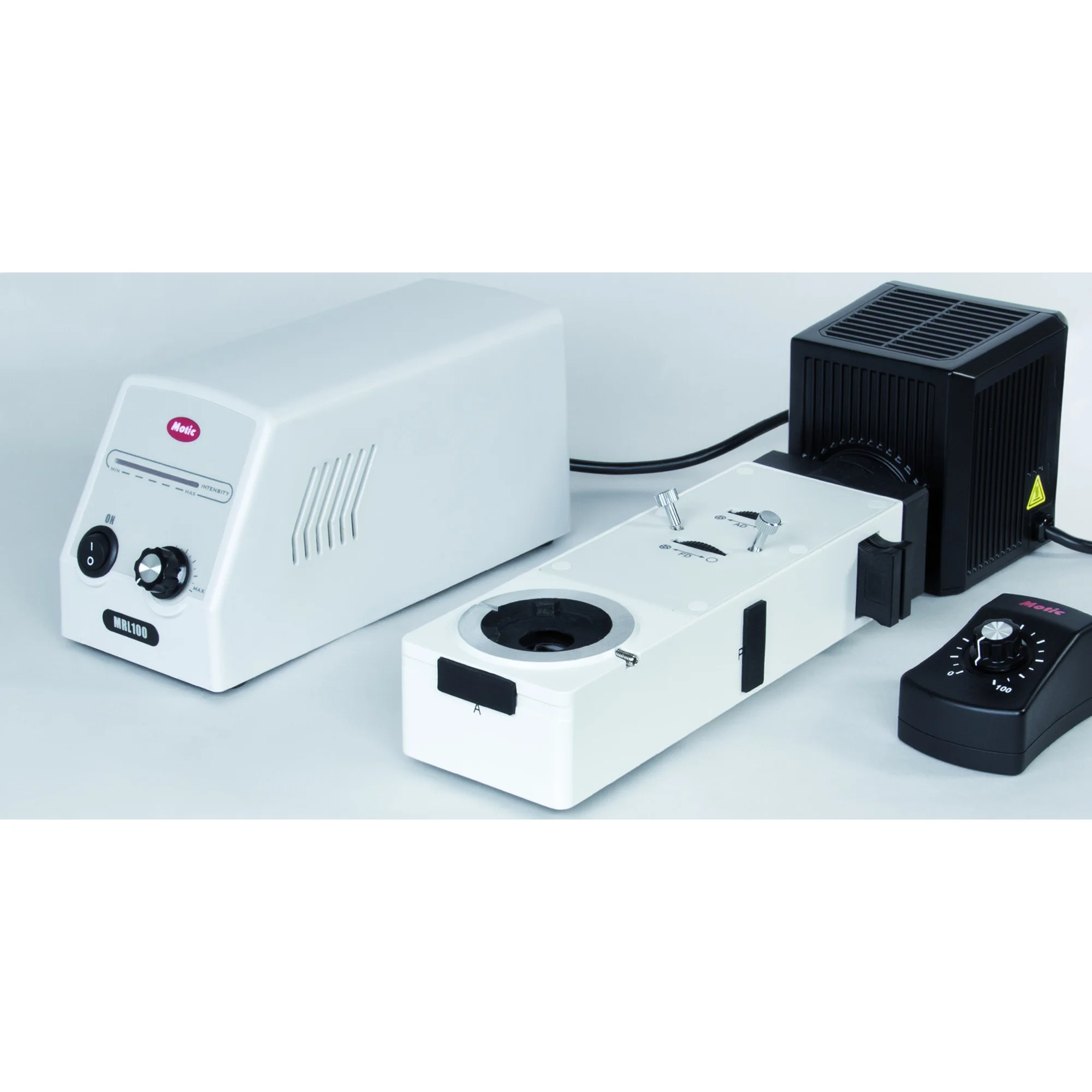 Epi-illuminateur 12V / 50W (boîtier à lampe externe)