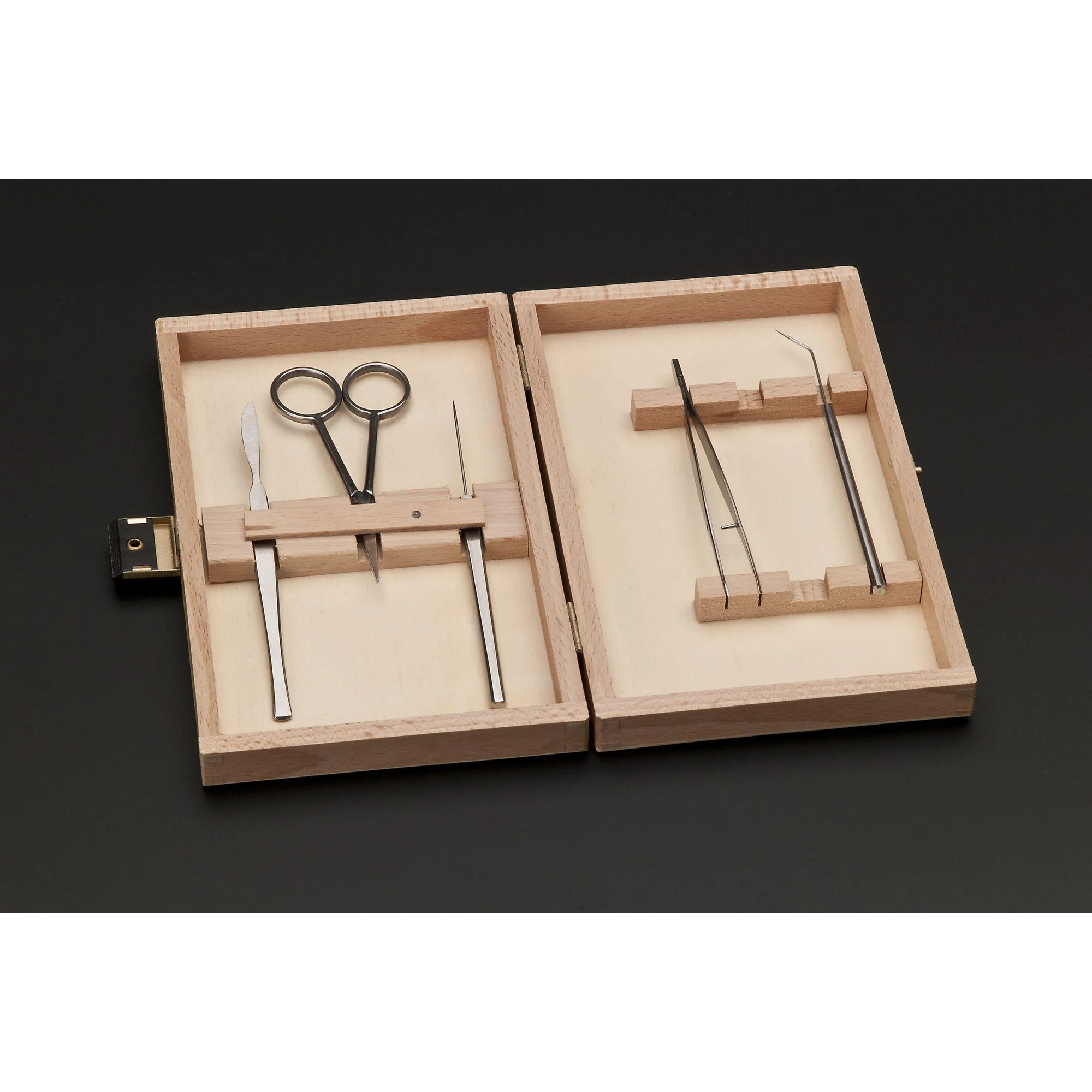 Microcoutellerie : 5 instruments dans le cas de bois